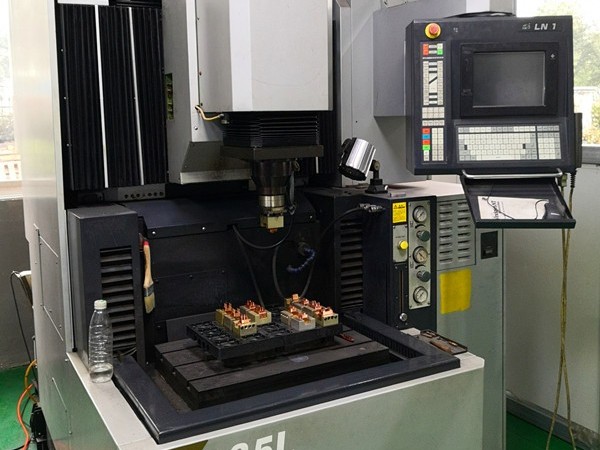 EDM沙迪克 EDM沙迪克