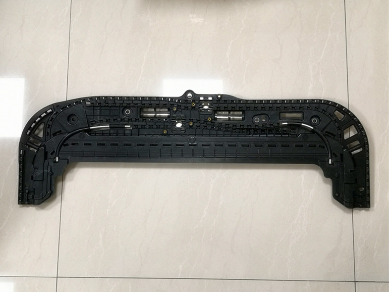 汽車(chē)天窗框架1