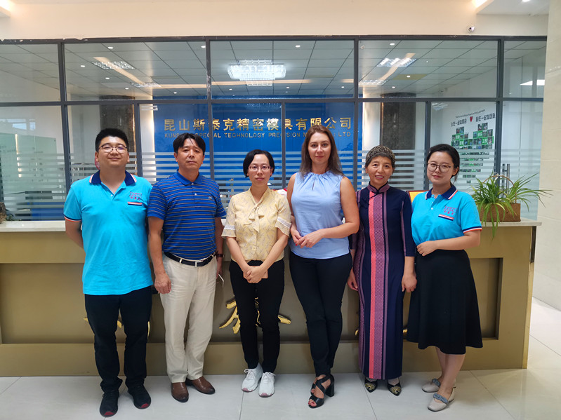 代傲專員參觀圖片2_副本