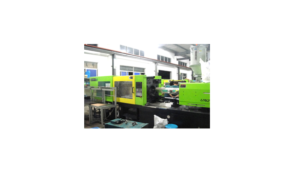 盼望著盼望著，我們的注塑機螺桿終于到啦！